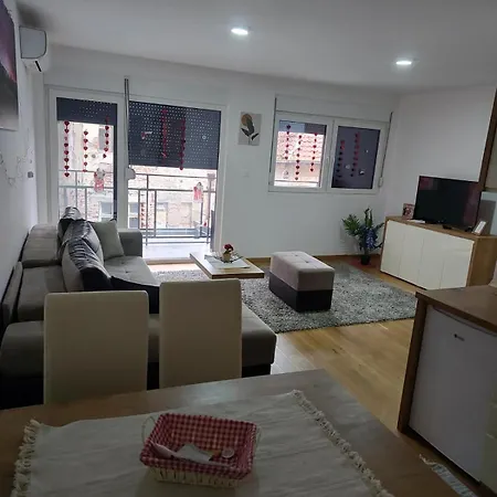 Porta Infinitas Centar *