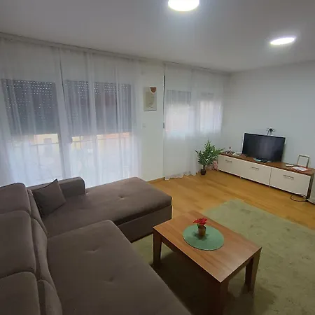 아파트 Porta Infinitas Centar *