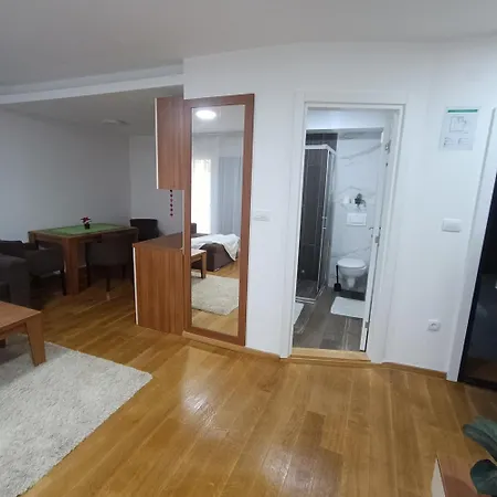 아파트 Porta Infinitas Centar *